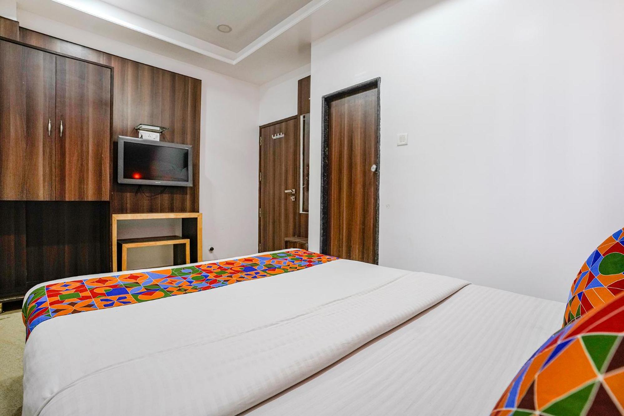 Fabhotel Sai Plaza Executive - Chatrapati Sambhaji アウランガーバード エクステリア 写真