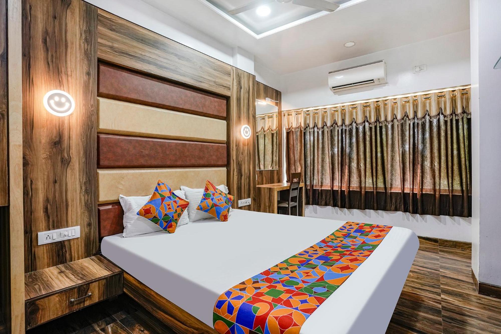 Fabhotel Sai Plaza Executive - Chatrapati Sambhaji アウランガーバード エクステリア 写真