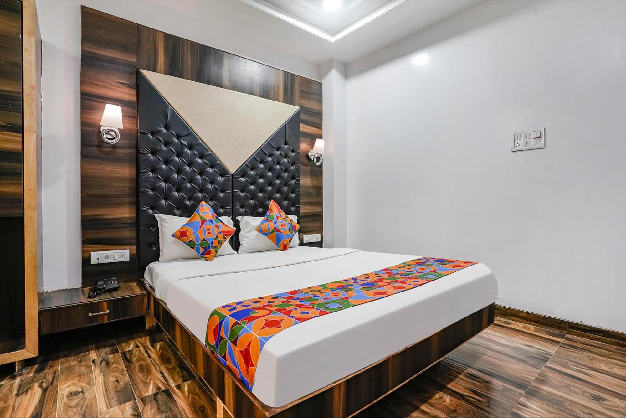 Fabhotel Sai Plaza Executive - Chatrapati Sambhaji アウランガーバード エクステリア 写真