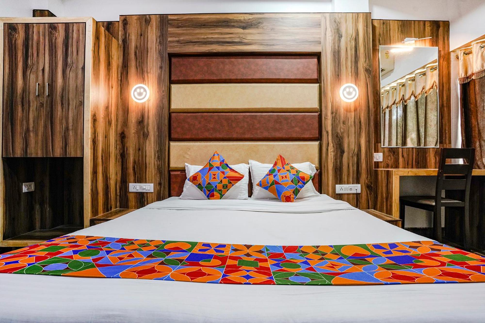 Fabhotel Sai Plaza Executive - Chatrapati Sambhaji アウランガーバード エクステリア 写真